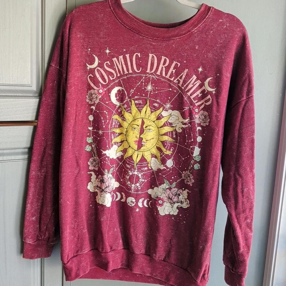 No Boundaries Large burgundy mineral-wash sweatshirt bold celestial graphics - Picture 1 of 5